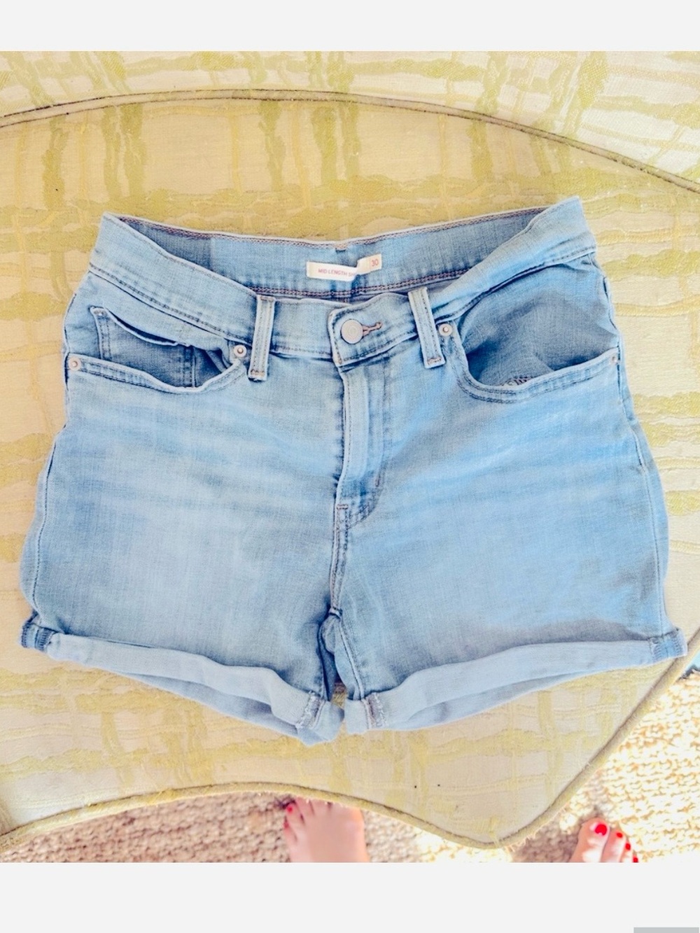 Levi's Mid-Length Light Wash Rolled-Hem Women's Denim Shorts